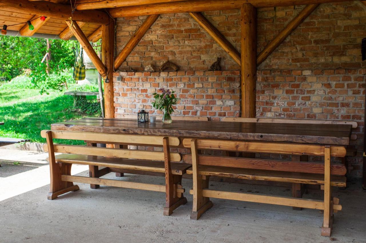 Na Okic - A Private Forest Oasis Sveti Martin pod Okicem Dış mekan fotoğraf